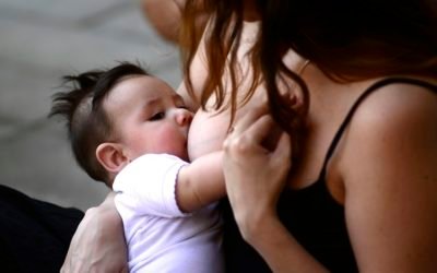 En México, 2 de cada 10 mujeres amamantan a sus bebés